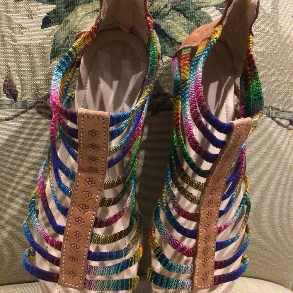 Women’s Tommy Hilfiger Multi-Color Gladiator Style Sandals - EUR 39/US 8 1/2